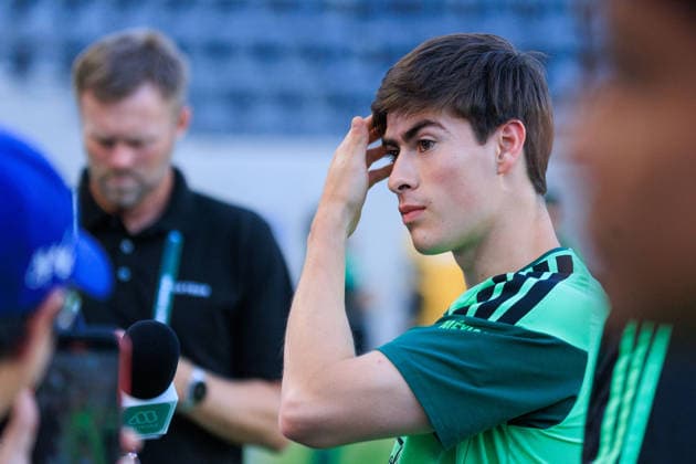 October 5, 2026, Los Angeles, California, USA: Armando Gonzalez 14 of Mexico during a practice on Monday, October 5, 2026 at BMO Stadium, in Los Angeles, California in preparation for an International Friendly, Länderspiel, Nationalmannschaft match against Chile on Tuesday October 6, 2026 at the Los Angeles Memorial Coliseum. JAVIER ROJAS PI Mexico press conference, PK, Pressekonferenz  - ZUMAp124 20261005_zaa_p124_036 Copyright: xJavierxRojasx