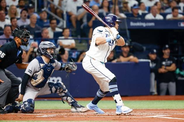 October 5, 2026, St. Petersburg, Florida, USA: Tampa Bay Rays first baseman Jonathan Aranda (8) hits a single off of New York Yankees pitcher Cam Schlittler (31) during the first inning at Tropicana Field on Monday, Oct. 5, 2026, in St. Petersburg. Florida News - October 5, 2026  - ZUMAs70_ 0868669362st Copyright: xJeffereexWoox