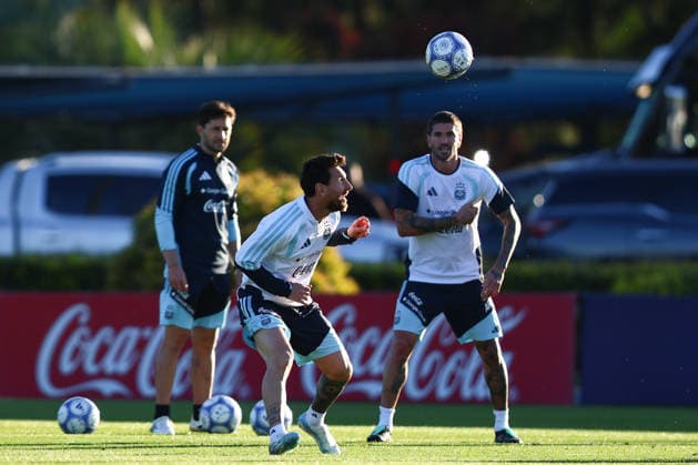 Argentina Training Session Argentina s Lionel Messi attends a training session at the Argentine Football Association (AFA) training complex in Ezeiza, on the outskirts of Buenos Aires, Argentina, on October 5, 2026, ahead of his final appearance for the national team, Nationalteam in a friendly against Benin. Buenos Aires Argentina  Copyright: xMatiasxBagliettox originalFilename:baglietto-notitle261005_np3XM.jpg