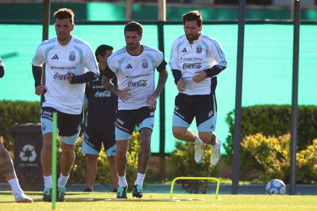 Argentina Training Session Argentina s Lionel Messi attends a training session at the Argentine Football Association (AFA) training complex in Ezeiza, on the outskirts of Buenos Aires, Argentina, on October 5, 2026, ahead of his final appearance for the national team, Nationalteam in a friendly against Benin. Buenos Aires Argentina  Copyright: xMatiasxBagliettox originalFilename:baglietto-notitle261005_nptg3.jpg