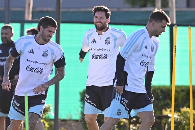 BUENOS AIRES, ARGENTINA - OCTOBER 5: Lionel Messi of Argentina last training for national team, Nationalteam at the Lionel Andres Messi Training Camp on October 5, 2026 in Buenos Aires, Argentina. Argentina will face Benin tomorrow in an International Friendly, Länderspiel, Nationalmannschaft match at the Estadio Monumental, marking Messi s final farewell appearance for the national team. Photo by SFSI Lionel Messi of Argentina national team last training Copyright: xx