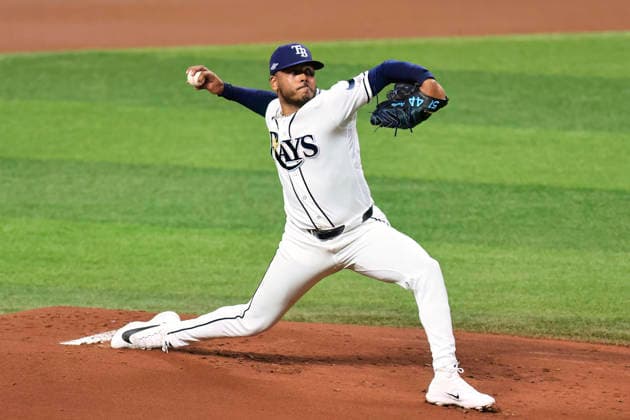 October 5, 2026, St. Petersburg, Florida, USA: Tampa Bay Rays starting pitcher Freddy Peralta (51) delivers a pitch in the first inning during game two of the ALDS for the 2026 MLB, Baseball Herren, USA Playoffs against the New York Yankees on October 5, 2026 at Tropicana Field. The Rays beat the Yankees 5-2. MLB 2026: ALDS Game 2 Tampa Bay Rays 5 : 2 New York Yankees  - ZUMAh180 20261005_zsp_h180_044 Copyright: xKimxHukarix