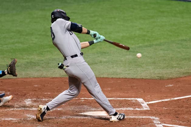 October 5, 2026, St. Petersburg, Florida, USA: New York Yankees center fielder Spencer Jones (78) grounds into force out during game two of the ALDS for the 2026 MLB, Baseball Herren, USA Playoffs against the Tampa Bay Rays on October 5, 2026 at Tropicana Field. The Rays beat the Yankees 5-2. St. Petersburg USA - ZUMAh180 20261005_zsp_h180_057 Copyright: xKimxHukarix