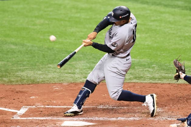October 5, 2026, St. Petersburg, Florida, USA: New York Yankees center fielder Trent Grisham (12) flies out to Tampa Bay Rays right fielder Jonny DeLuca (21) during game two of the ALDS for the 2026 MLB, Baseball Herren, USA Playoffs on October 5, 2026 at Tropicana Field. The Rays beat the Yankees 5-2. MLB 2026: ALDS Game 2 Tampa Bay Rays 5 : 2 New York Yankees  - ZUMAh180 20261005_zsp_h180_093 Copyright: xKimxHukarix