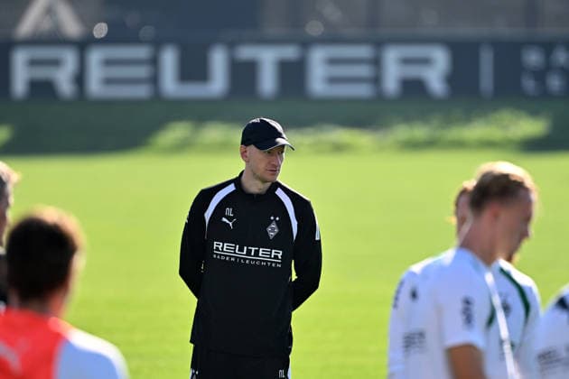 06.10.2026; Moenchengladbach; Fussball, Herren, Saison 2026 2027, Training Borussia Moenchengladbach Niklas Lanwehr (Co-Trainer; Spielanalyse; Gladbach) DFL regulations prohibit any use of photographs as image sequences and or quasi-video. ista-Borussia-Park Nordrhein-Westfalen Deutschland