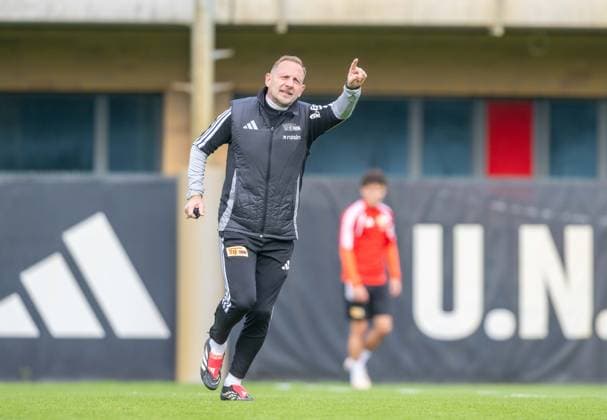 Fußball, Herren, Saison 2026 2027, 1. Bundesliga, 1. FC Union Berlin, Training auf Trainingsplatz II, Trainer Mauro Lustrinelli (1. FC Union Berlin), 06.10.2026, Copyright: xMatthiasxKochx