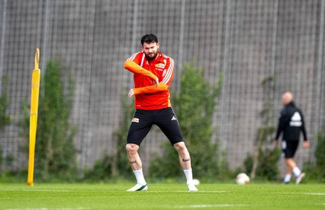 Fußball, Herren, Saison 2026 2027, 1. Bundesliga, 1. FC Union Berlin, Training auf Trainingsplatz II, Oliver Burke (1. FC Union Berlin), 06.10.2026, Copyright: xMatthiasxKochx