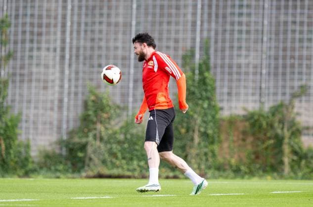 Fußball, Herren, Saison 2026 2027, 1. Bundesliga, 1. FC Union Berlin, Training auf Trainingsplatz II, Oliver Burke (1. FC Union Berlin), 06.10.2026, Copyright: xMatthiasxKochx