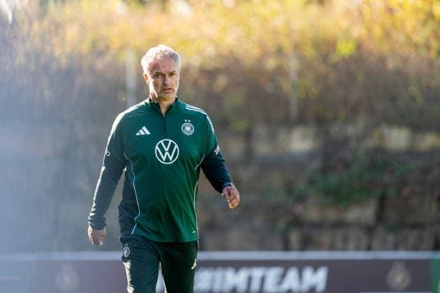 06.10.2026, GER, Fussball, Frauen, Training, DFB Nationalmannschaft Deutschland Christian Wück ( Deutschland, Bundestrainer ) Heidelberg ASV Eppelheim Baden-Württemberg Deutschland Copyright: xNordphoto Memmlerx