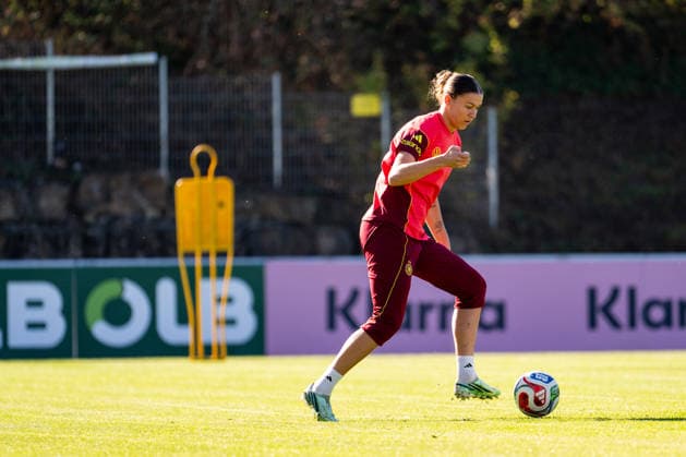 06.10.2026, GER, Fussball, Frauen, Training, DFB Nationalmannschaft Deutschland Larissa Mühlhaus ( Deutschland ) am Ball Heidelberg ASV Eppelheim Baden-Württemberg Deutschland Copyright: xNordphoto Memmlerx
