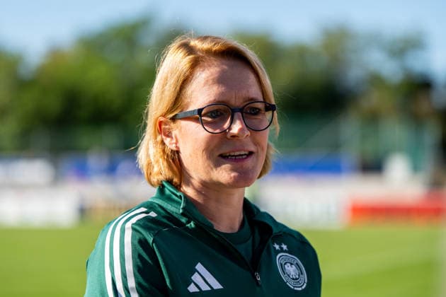 06.10.2026, GER, Fussball, Frauen, Training, DFB Nationalmannschaft Deutschland Saskia Bartusiak ( Deutschland, Co-Trainerin ) Heidelberg ASV Eppelheim Baden-Württemberg Deutschland Copyright: xNordphoto Memmlerx
