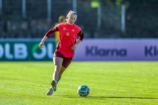 GER, Eppelheim, Deutsche Frauen Nationalmannschaft, Deutschland, Fussball, DFB, Trainingseinheit, Vorbereitung, Sportplatz Eppelheim im Bild: Lea Schüller (Deutschland, Frauen Nationalmannschaft) DFB DFL REGULATIONS PROHIBIT ANY USE OF PHOTOGRAPHS AS IMAGE SEQUENCES AND OR QUASI-VIDEO, 06.10.2026 Copyright: HMBxMedia HendrikxHamelau