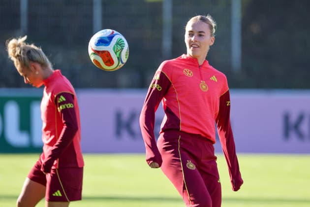 Eppelheim, Deutschland: 06.10.2026 - Deutsche Fußballnationalmannschaft der Frauen - Training - Testspiel Deutschland vs. Australien Im Bild: Laura Freigang (Deutschland) Copyright: HMBxMedia MadeleinexFantini