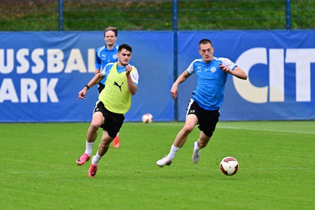 06.10.2026, Fußball, Herren, 2.BL (Bundesliga), Saison 2026 2027, Holstein Kiel Training, KSV Guillermo Balzi gegen Ivan Nekic Kiel, nähe Holstein-Stadion Projensdorf, Trainingszentrum, N Schleswig-Holstein Deutschland