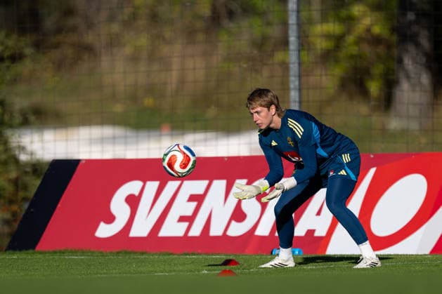261006 Goalkeeper Moa Edrud of the Swedish women s national football team during a training session on October 6, 2026 in Stockholm. Photo: Emma Wallskog BILDBYRAN kod EW EW0714 fotboll football soccer fotball vm-kval kval fifa womens world cup qualifier qualifier träning practice training sverige sweden dam bbeng Copyright: EMMAxWALLSKOG BB261006EW004