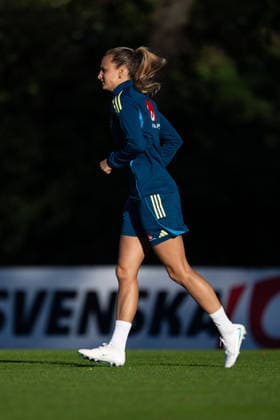 261006 Nathalie Björn of the Swedish women s national football team during a training session on October 6, 2026 in Stockholm. Photo: Emma Wallskog BILDBYRAN kod EW EW0714 fotboll football soccer fotball vm-kval kval fifa womens world cup qualifier qualifier träning practice training sverige sweden dam bbeng Copyright: EMMAxWALLSKOG BB261006EW013