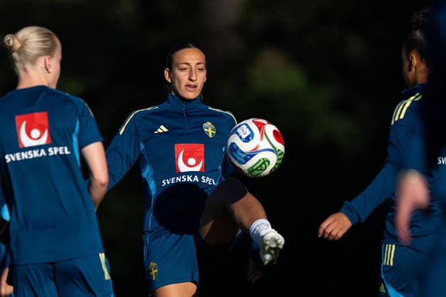 261006 Rosa Kafaji of the Swedish women s national football team during a training session on October 6, 2026 in Stockholm. Photo: Emma Wallskog BILDBYRAN kod EW EW0714 fotboll football soccer fotball vm-kval kval fifa womens world cup qualifier qualifier träning practice training sverige sweden dam bbeng Copyright: EMMAxWALLSKOG BB261006EW022
