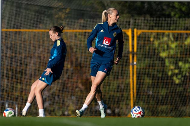 261006 Amanda Ilestedt of the Swedish women s national football team during a training session on October 6, 2026 in Stockholm. Photo: Emma Wallskog BILDBYRAN kod EW EW0714 fotboll football soccer fotball vm-kval kval fifa womens world cup qualifier qualifier träning practice training sverige sweden dam bbeng Copyright: EMMAxWALLSKOG BB261006EW034
