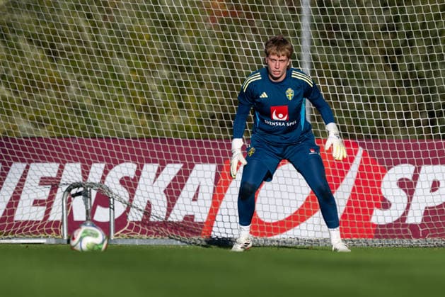 261006 Goalkeeper Moa Edrud of the Swedish women s national football team during a training session on October 6, 2026 in Stockholm. Photo: Emma Wallskog BILDBYRAN kod EW EW0714 fotboll football soccer fotball vm-kval kval fifa womens world cup qualifier qualifier träning practice training sverige sweden dam bbeng Copyright: EMMAxWALLSKOG BB261006EW036