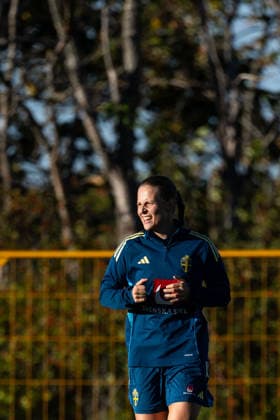 261006 Anna Anvegard of the Swedish women s national football team during a training session on October 6, 2026 in Stockholm. Photo: Emma Wallskog BILDBYRAN kod EW EW0714 fotboll football soccer fotball vm-kval kval fifa womens world cup qualifier qualifier träning practice training sverige sweden dam bbeng Copyright: EMMAxWALLSKOG BB261006EW045