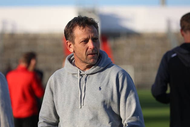 Fussball, Herren, Toto-Pokal, Viertelfinale, Saison 2026 2027, SpVgg Unterhaching - SSV Jahn Regensburg, Sportpark Unterhaching Holger Seitz, Trainer (SpVgg Unterhaching) Kopf, Oberkörper, stehend