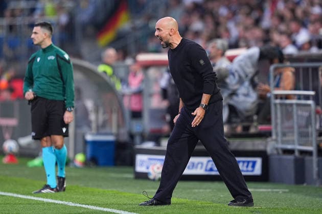06.10.2026, xydrx, Herren, Fußball, Länderspiel, U21, U 21 EM-Qualifikation, Deutchland - Georgien, Saison 2026 2027, Schüco Arena: Antonio DI Salvo (Cheftrainer GER U21) gestikulierend DFB regulations prohibit any use of photographs as image sequences and or quasi-video. Copyright: HMBxMedia YannisxDreimann