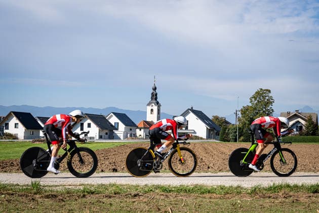 Austria: UEC Road cycling, Rad, Radsport, Strasse European Championships - Ljubljana 2026 ZAMBELLI Matteo - LUDWICZEK Lorenz - FRIEDL Ruben ( AUT ) Austria Querformat - quer - horizontal - Landscape - Event Veranstaltung: UEC Road Cycling European Championships 2026 Ljubljana - Category Kategorie: Cycling - Road Cycling European Championships - Mixed Relay Men and Women Junior U19 - Location Ort: Europe Slovenia - Sencur - Å enÄur - Discipline: Mixed Relay ( MR ) - Distance: 44 km - Date Datum: 06.10.2026 Tuesday Day 4 -