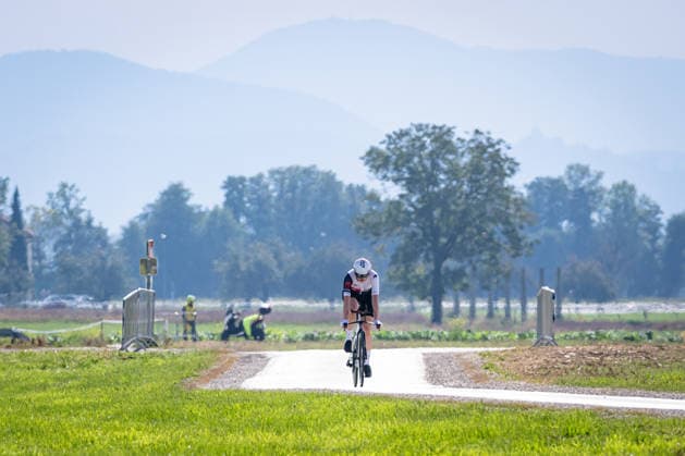 Switzerland: UEC Road cycling, Rad, Radsport, Strasse European Championships - Ljubljana 2026 ROUSSEAUX ValentineMARTHE Elia - HUNZIKER Joline ( SUI ) Switzerland Querformat - quer - horizontal - Landscape - Event Veranstaltung: UEC Road Cycling European Championships 2026 Ljubljana - Category Kategorie: Cycling - Road Cycling European Championships - Mixed Relay Men and Women Junior U19 - Location Ort: Europe Slovenia - Sencur - Å enÄur - Discipline: Mixed Relay ( MR ) - Distance: 44 km - Date Datum: 06.10.2026 Tuesday Day 4 -