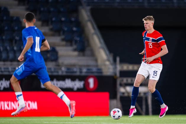 261006 Rasmus Holten of Norway during the UEFA European Under-21 Qualifier football match between Norway and Israel on October 6, 2026 in Stavanger. Photo: Marius Simensen BILDBYRAN COP 238 bbeng em kvalifisering football fotball fotboll israel norge norway soccer U21, U 21 UEFA EURO, EM, Europameisterschaft,Fussball under-21 qualifiers Copyright: MARIUSxSIMENSEN BB261006BB561