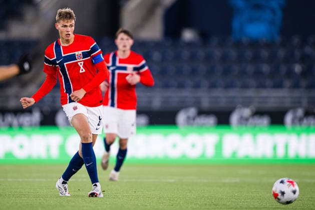 261006 Jens Hjerto-Dahl of Norway during the UEFA European Under-21 Qualifier football match between Norway and Israel on October 6, 2026 in Stavanger. Photo: Marius Simensen BILDBYRAN COP 238 bbeng em kvalifisering football fotball fotboll israel norge norway soccer U21, U 21 UEFA EURO, EM, Europameisterschaft,Fussball under-21 qualifiers Copyright: MARIUSxSIMENSEN BB261006BB563
