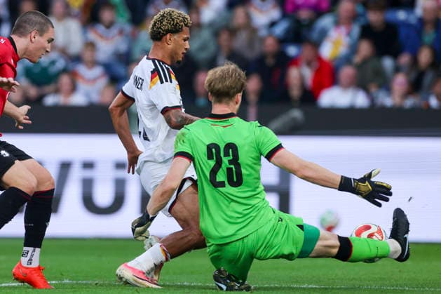 Paris Brunner (Germany) und Torhueter Papuna Beruashvili (Georgia) battle for the ball during the UEFA Under21 EURO Qualifier, EM, Europameisterschaft between Germany U21, U 21 and Georgia U21 at Almstadion on October 6, 2026 in Bielefeld, Germany. (Photo by Marco Steinbrenner DeFodi Images) -