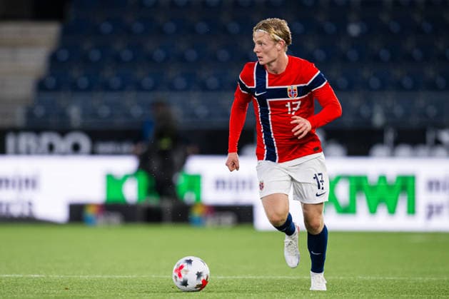 261006 Runar Norheim of Norway during the UEFA European Under-21 Qualifier football match between Norway and Israel on October 6, 2026 in Stavanger. Photo: Marius Simensen BILDBYRAN COP 238 bbeng em kvalifisering football fotball fotboll israel norge norway soccer U21, U 21 UEFA EURO, EM, Europameisterschaft,Fussball under-21 qualifiers Copyright: MARIUSxSIMENSEN BB261006BB594