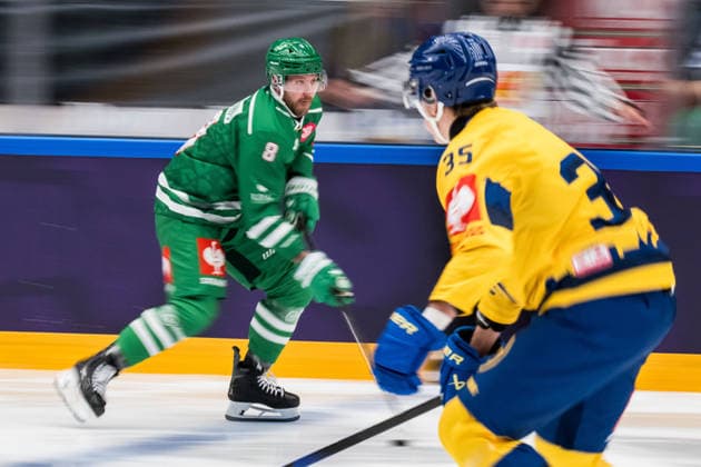 261006 Linus Sandin of Rögle during the CHL game between Rögle and Davos on October 6, 2026 in Ängelholm. Photo: Niclas Jönsson BILDBYRAN COP 273 NO0449 ishockey Ice hockey, Eishockey chl champions hockey league rögle davos rögle bbeng ishockey ice hockey chl champions hockey league rögle davos rögle bbeng Copyright: NICLASxJÖNSSON BB261006NO011