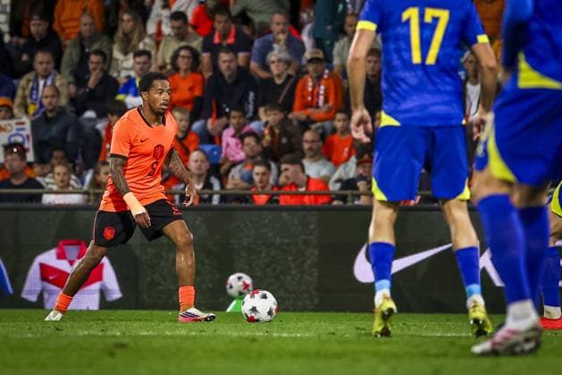DOETINCHEM , 06-10-2026 , Stadion De Vijverberg , season 2026 2027 , EURO U21, U 21 Qualification football , match between Netherlands U21 and Bosnia and Herzegovina U21 , picture shows Netherlands player Elijah Dijkstra Netherlands U21 - Bosnia and Herzegovina U21  x207981167x Copyright: