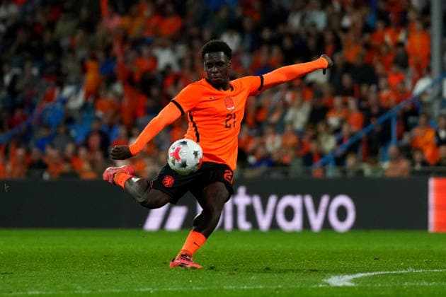 European Championship, EM, Europameisterschaft Qualifier: The Netherlands U21, U 21 v Bosnia and Herzegovina U21 Doetinchem - Ernest Poku of The Netherlands U21 shoots during the eigth qualification round of the 2026 2027 European Championship Qualifier. The match is set between The Netherlands U21 and Bosnia and Herzegovina U21 at De Vijverberg on 6 October 2026 in Doetinchem, Netherlands. (Hero Images Yannick Verhoeven) Copyright: xYannickxVerhoevenx