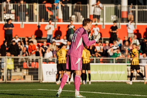 Julian Roloff (Grün-Weiß Brauweiler, 33) Motivation nach Rückstand, Deutschland, Fußball, Herren - Mittelrheinpokal (FVM) Saison 2026 2027, 2. Runde: SV Grün - Weiß Brauweiler vs TSV Alemannia Aachen (Ulrich - Haberland - Stadion, Leverkusen) Copyright: xThiemoxRudolphx