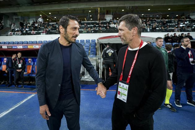 Turkiye U21, U 21 v Hungary U21 - UEFA European Under-21 ISTANBUL, TURKIYE - OCTOBER 6: Egemen Korkmaz (L), head coach of Turkiye, greets Antal Nemeth (R), head coach of Hunagry, ahead of the UEFA European Under-21 Championship qualifiers Group H match between Turkiye and Hunagry at Basaksehir Fatih Terim Stadium in Istanbul, Turkiye, on October 6, 2026. Arife Karakum Anadolu Istanbul Turkey. Editorial use only. Please get in touch for any other usage.  Copyright: x2026xAnadoluxArifexKarakumx