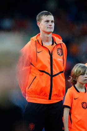 European Championship, EM, Europameisterschaft Qualifier: The Netherlands U21, U 21 v Bosnia and Herzegovina U21 Doetinchem - Dies Janse of The Netherlands U21 enters the pitch before the eigth qualification round of the 2026 2027 European Championship Qualifier. The match is set between The Netherlands U21 and Bosnia and Herzegovina U21 at De Vijverberg on 6 October 2026 in Doetinchem, Netherlands. (Hero Images Yannick Verhoeven) Copyright: xYannickxVerhoevenx
