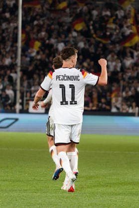 Deutschland: U21, U 21 EM-Qualifikation 2026 2027, Deutschland U21 vs. Georgien U21, Nationalmannschaft, DFB Länderspiel Dienstag 27.03.2026, Schüco Arena, Bielefeld Tor zum 2:0 durch Dzenan Pejcinovic Jubel Freude Emotionen Torjubel Copyright: xCelinaxLeiersx