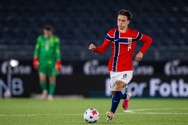 261006 Oliver Johansen Braude of Norway during the UEFA European Under-21 Qualifier football match between Norway and Israel on October 6, 2026 in Stavanger. Photo: Marius Simensen BILDBYRAN COP 238 bbeng em kvalifisering football fotball fotboll israel norge norway soccer U21, U 21 UEFA EURO, EM, Europameisterschaft,Fussball under-21 qualifiers Copyright: MARIUSxSIMENSEN BB261006BB677