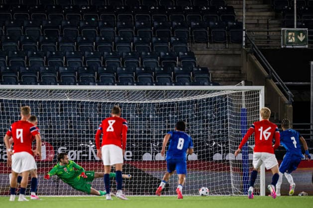 261006 Tay Abed of Israel scores the 0-1 goal on a penalty kick during the UEFA European Under-21 Qualifier football match between Norway and Israel on October 6, 2026 in Stavanger. Photo: Marius Simensen BILDBYRAN COP 238 bbeng em kvalifisering football fotball fotboll israel norge norway soccer U21, U 21 UEFA EURO, EM, Europameisterschaft,Fussball under-21 qualifiers Copyright: MARIUSxSIMENSEN BB261006BB715