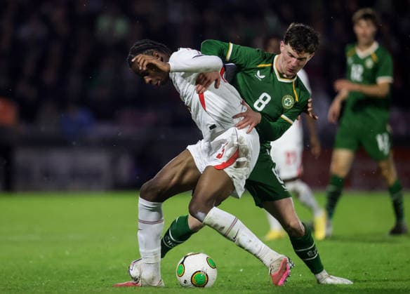 2027 UEFA Under 21 European Qualifier, Munster FA Turner s Cross, Cork 6 10 2026 Republic of Ireland vs England England s Stephen Mfuni is tackled by Ireland s Jamie Mullins Stephen Mfuni is tackled by Jamie Mullins 6 10 2026  Copyright: xx AC010635