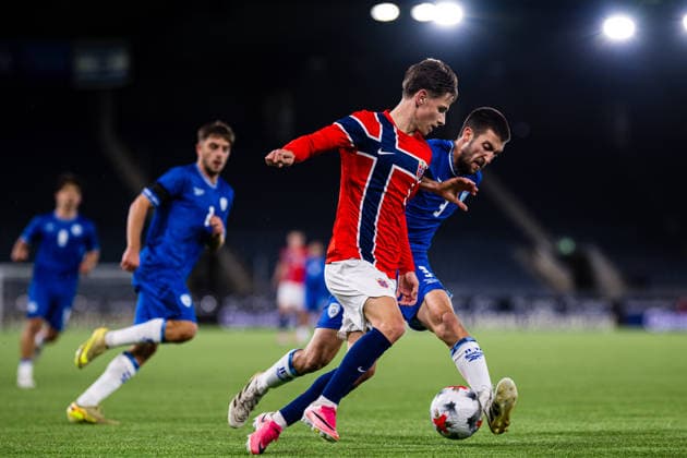 261006 Oliver Johansen Braude of Norway during the UEFA European Under-21 Qualifier football match between Norway and Israel on October 6, 2026 in Stavanger. Photo: Marius Simensen BILDBYRAN COP 238 bbeng em kvalifisering football fotball fotboll israel norge norway soccer U21, U 21 UEFA EURO, EM, Europameisterschaft,Fussball under-21 qualifiers Copyright: MARIUSxSIMENSEN BB261006BB767
