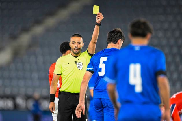 U21 European Championship Qualifier: Norway vs. Israel, Stavanger, October 6, 2026. Yellow card during the U21 European Championship qualifier soccer match between Norway and Israel at Lyse Arena in Stavanger. Photo by Carina Johansen, NTB, Stavanger, Norway. EDITORIAL USE ONLY. RESTRICTED USE FOR BETTING COMPANIES.  Copyright: xCarinaxJohansenx xNTBx