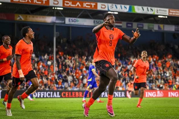 DOETINCHEM , 06-10-2026 , Stadion De Vijverberg , season 2026 2027 , EURO U21, U 21 Qualification football , match between Netherlands U21 and Bosnia and Herzegovina U21 , picture shows Netherlands player Lequincio Zeefuik scores the 2-0 Netherlands U21 - Bosnia and Herzegovina U21  x207982404x Copyright: