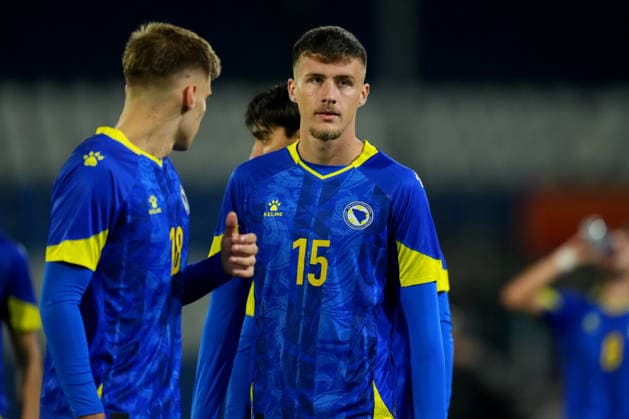 European Championship, EM, Europameisterschaft Qualifier: The Netherlands U21, U 21 v Bosnia and Herzegovina U21 Doetinchem - Haris Berbic of Bosnia and Herzegovina U21 looks dejected after the 4-0 defeat during the eigth qualification round of the 2026 2027 European Championship Qualifier. The match is set between The Netherlands U21 and Bosnia and Herzegovina U21 at De Vijverberg on 6 October 2026 in Doetinchem, Netherlands. (Hero Images Yannick Verhoeven) Copyright: xYannickxVerhoevenx
