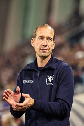06.10.2026, LUX, Fussball, Herren, Nations League, 4. Spieltag, Luxemburg vs. Bulgarien Cheftrainer Jeff Strasser (Luxemburg) Luxembourg Stade de Luxembourg Gasperich Luxembourg Copyright: xNordphoto Schwarzx