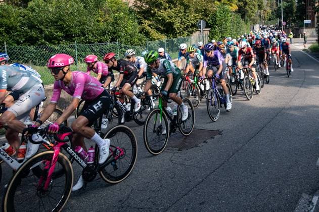 IPA89375175 - The peloton during the 2026 Tre Valli Varesine in Varese, Italy, on October 6, 2026  Copyright: xSilviaxColombo IPAxSportx xx IPA89375175