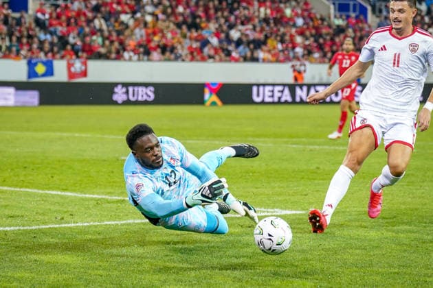 Fussball UEFA Nations League 2026 - 2027, 4. Spieltag - Schweiz vs Nordmazedonien - Thermoplan Arena (Luzern): Yvon Mvogo (Schweiz, 12) am Ball Copyright: xJOERANxSTEINSIEKx