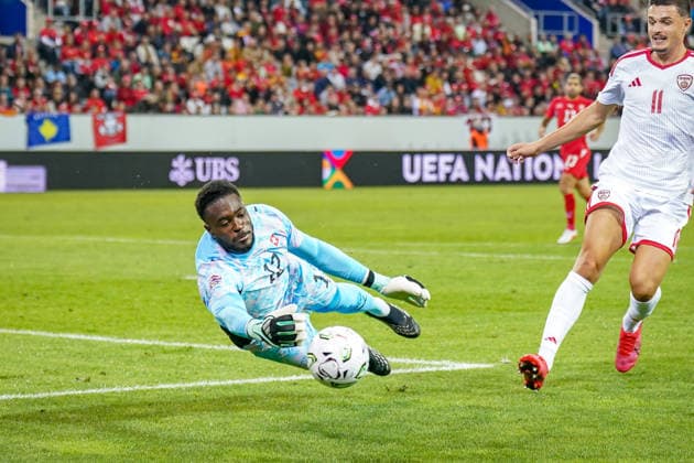 Fussball UEFA Nations League 2026 - 2027, 4. Spieltag - Schweiz vs Nordmazedonien - Thermoplan Arena (Luzern): Yvon Mvogo (Schweiz, 12) am Ball Copyright: xJOERANxSTEINSIEKx